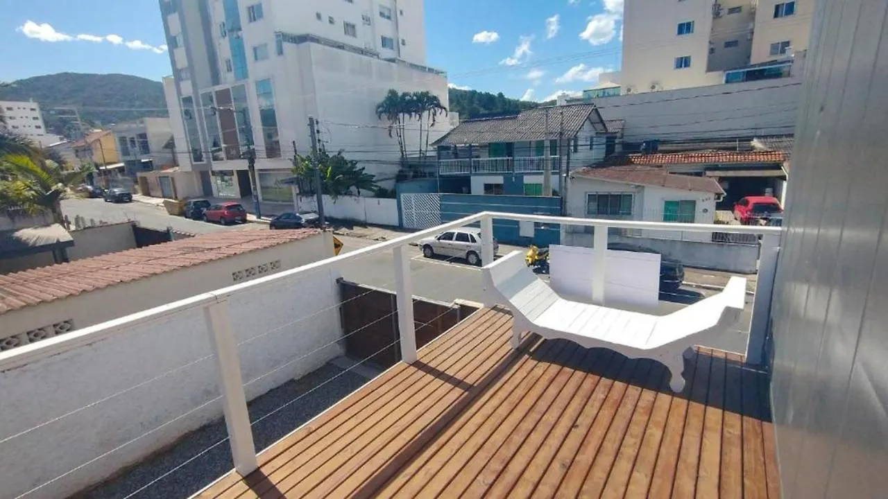 Marco Zero Containers 1 Hotel Balneário Camboriú Brasilien